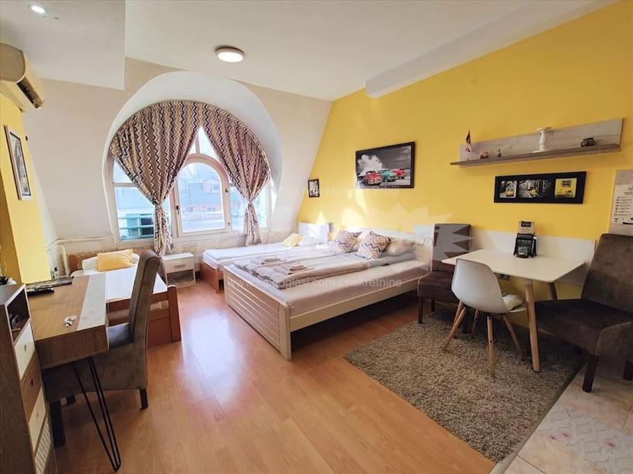 Yellow Diamond Ni Dış mekan fotoğraf